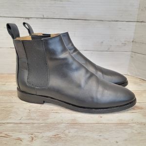 Everlane black new modern chelsea boots in black leather